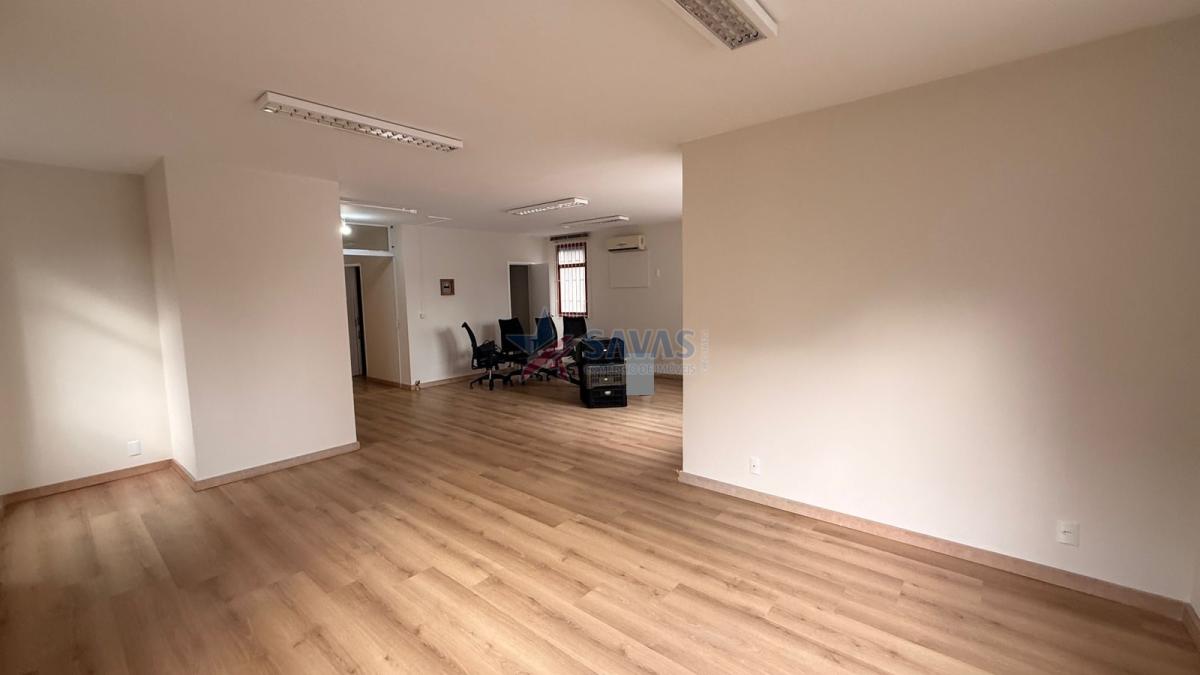 CONJUNTO COMERCIAL - ANDAR INTEIRO - LOCALIZAÇÃO NOBRE - 4 VAGAS